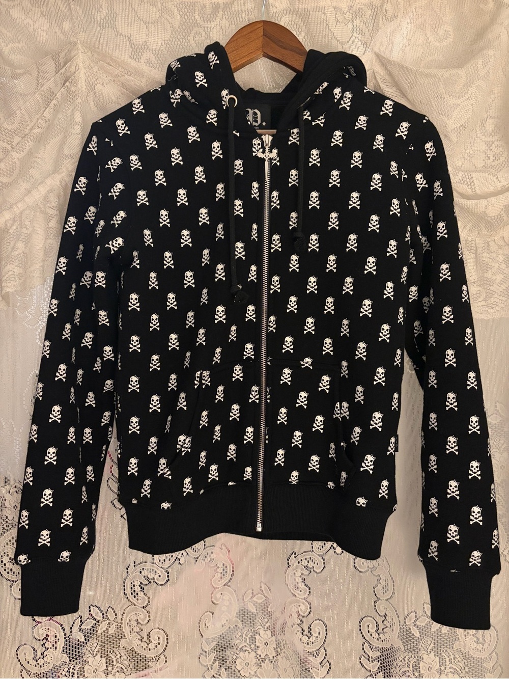 Punkx N Kisses skull zip-up
